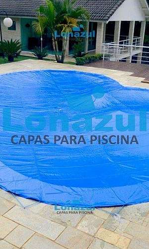 Capa de proteção para piscina