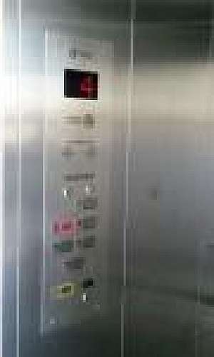 Elevadores elétricos de passageiros  Elevadores elétricos de passageiros